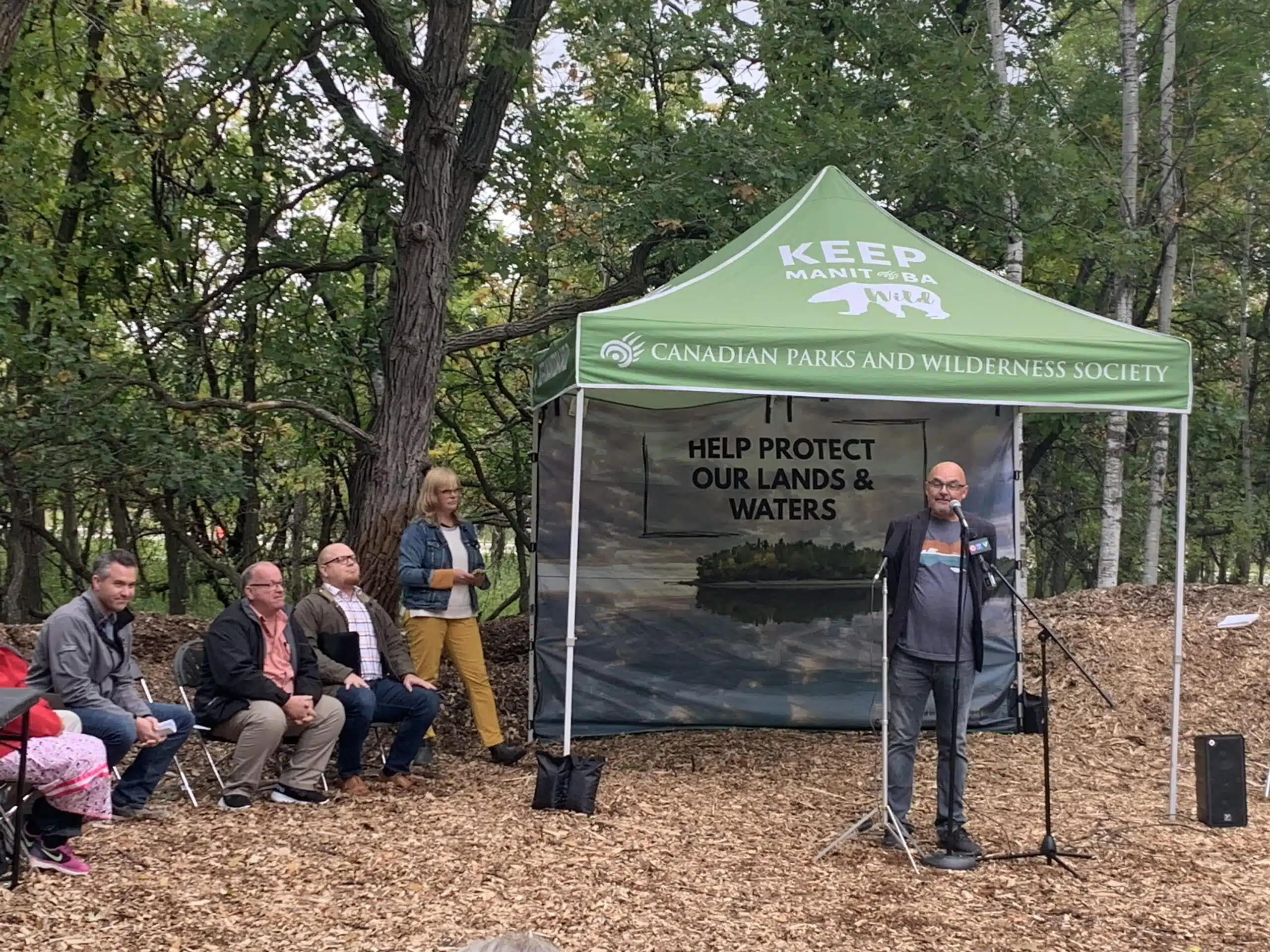 Featured image for “CPAWS Manitoba Urges Mayoral and City Councilor Hopefuls to Protect Assiniboine Forest”